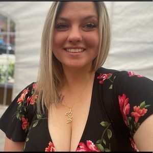 Meet your Posher, Shelby